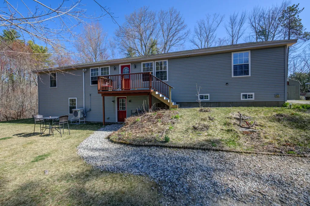 25 Abby Lane Gray ME 04039