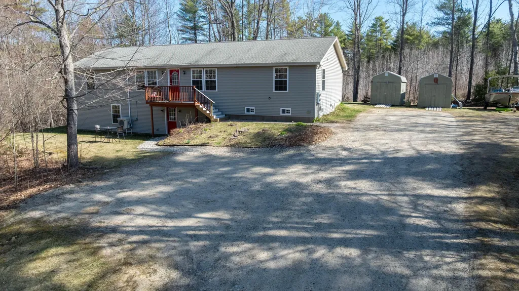 25 Abby Lane Gray ME 04039