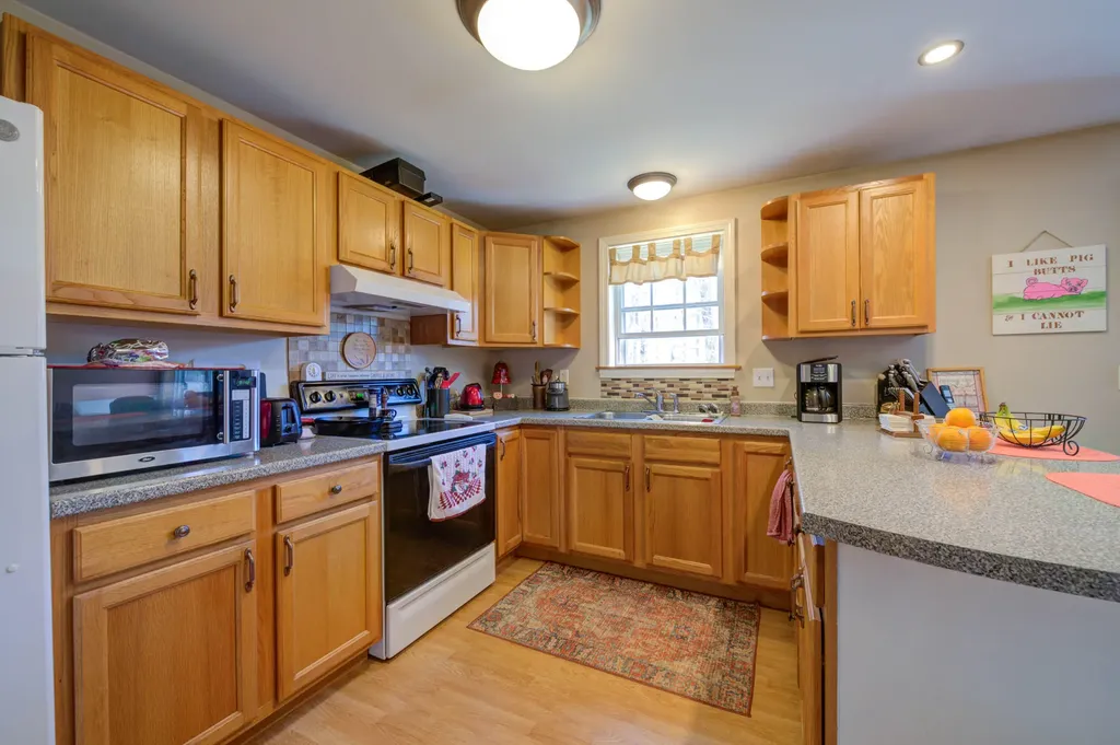 25 Abby Lane Gray ME 04039