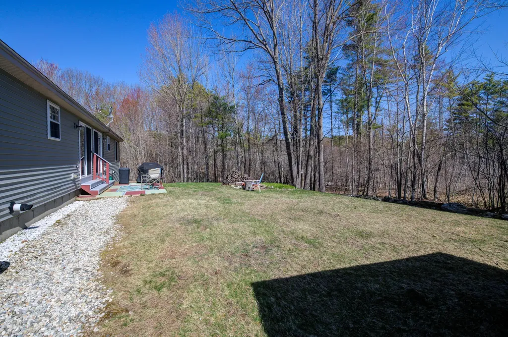 25 Abby Lane Gray ME 04039