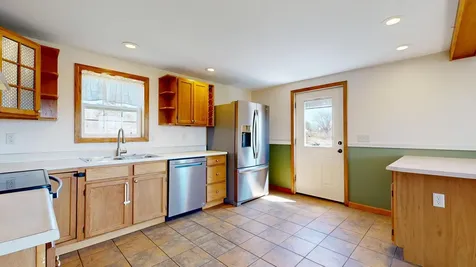 24 Calisa Lane Gorham ME 04038
