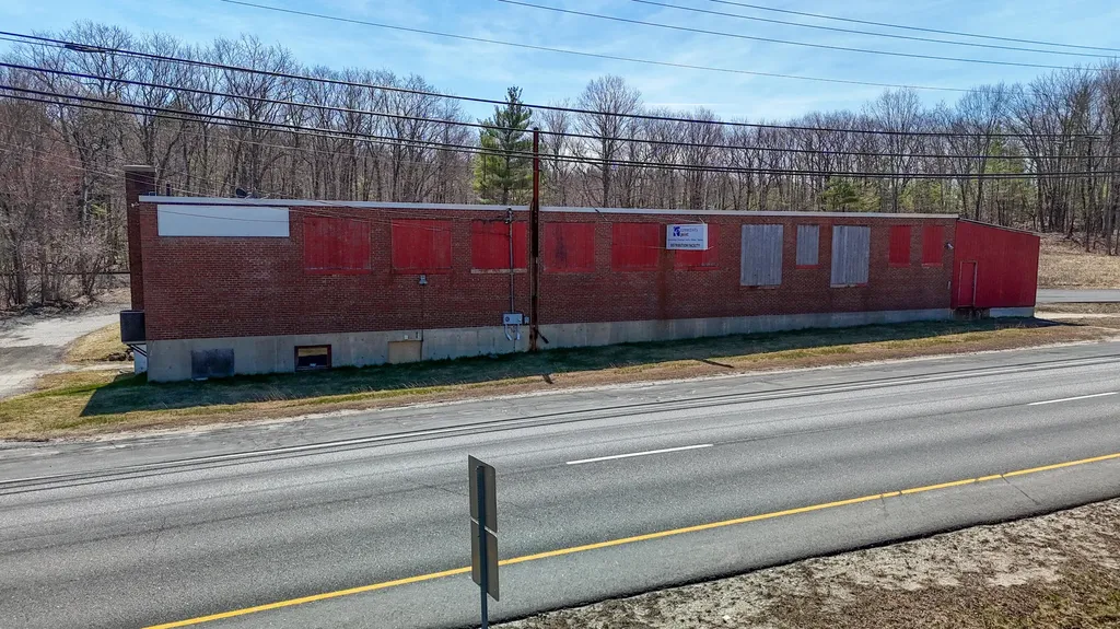 358 Washington Street N Auburn ME 04210