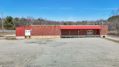 358 Washington Street N Auburn ME 04210