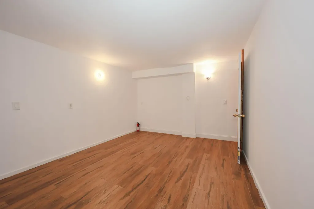 2 Oliver Lane Kennebunk ME 04043