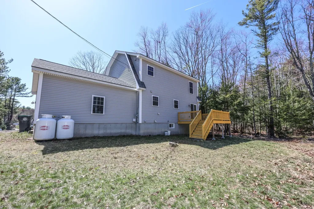 2 Oliver Lane Kennebunk ME 04043