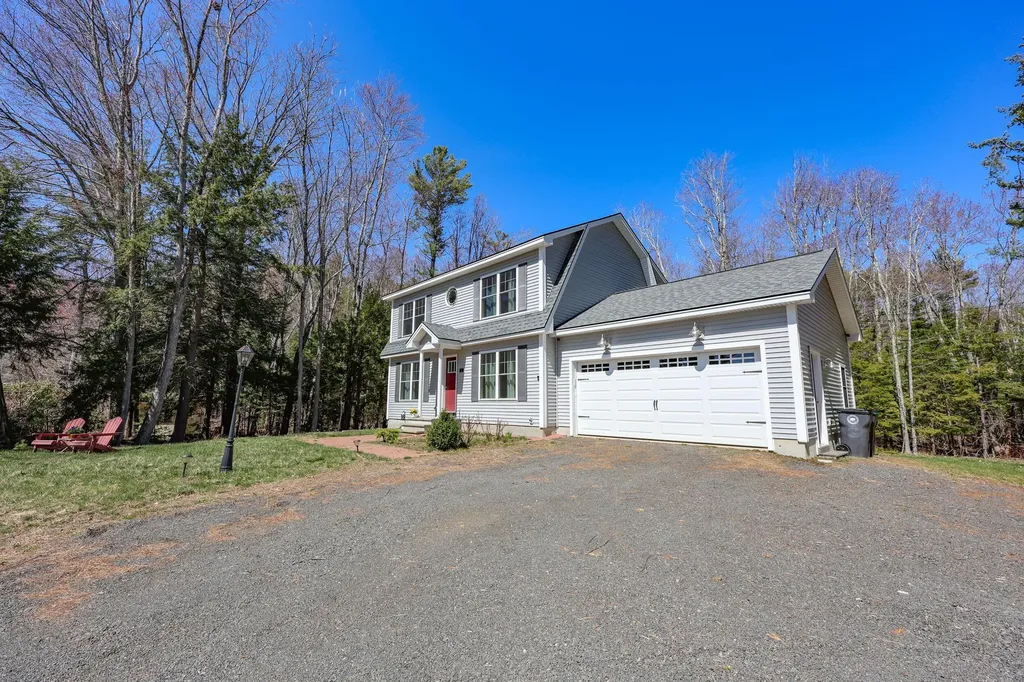 2 Oliver Lane Kennebunk ME 04043