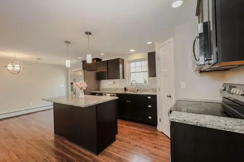2 Oliver Lane Kennebunk ME 04043