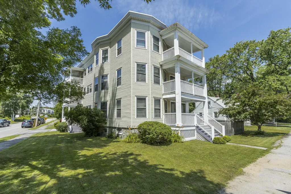 152 Allen Avenue Portland ME 04103