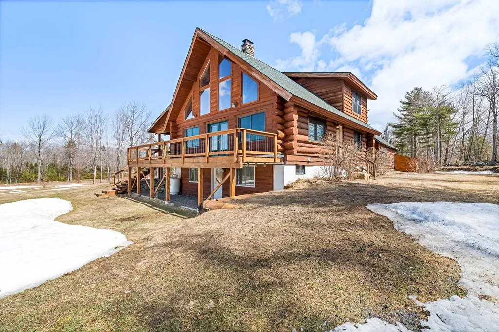 642 Taylor Hill Road Strong ME 04983