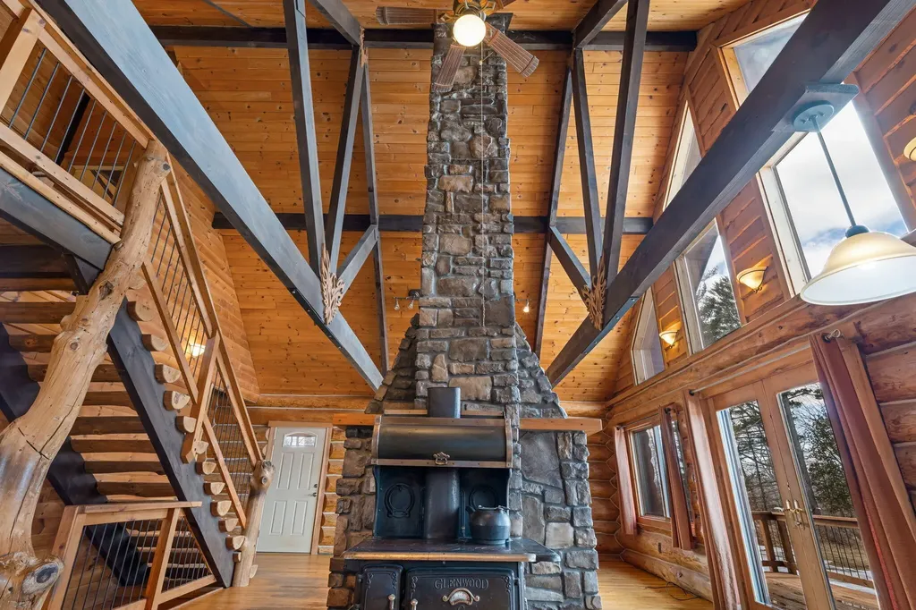 642 Taylor Hill Road Strong ME 04983