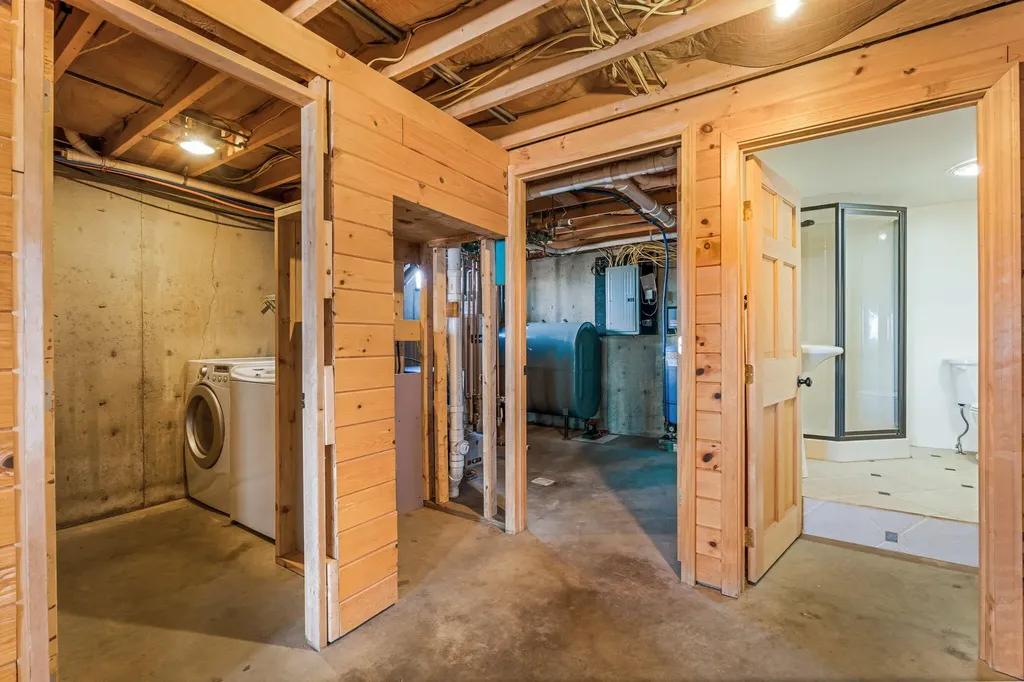 642 Taylor Hill Road Strong ME 04983