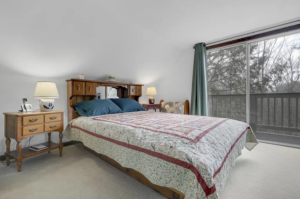 417 Middle Road Falmouth ME 04105