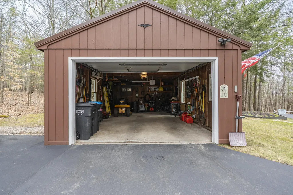 417 Middle Road Falmouth ME 04105