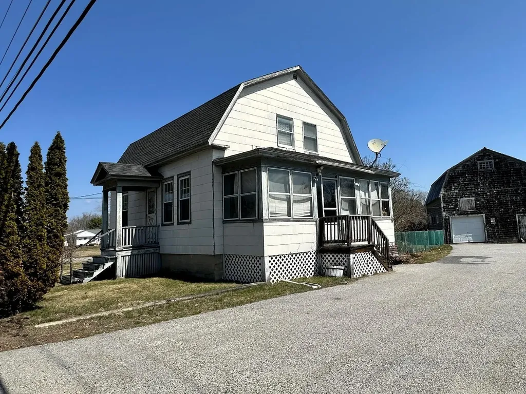 387 Alfred Road Sanford ME 04073