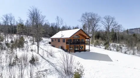 18 Brightwind Way Bethel ME 04217