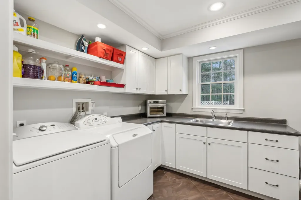 28 Ox Plow Lane Kennebunkport ME 04046