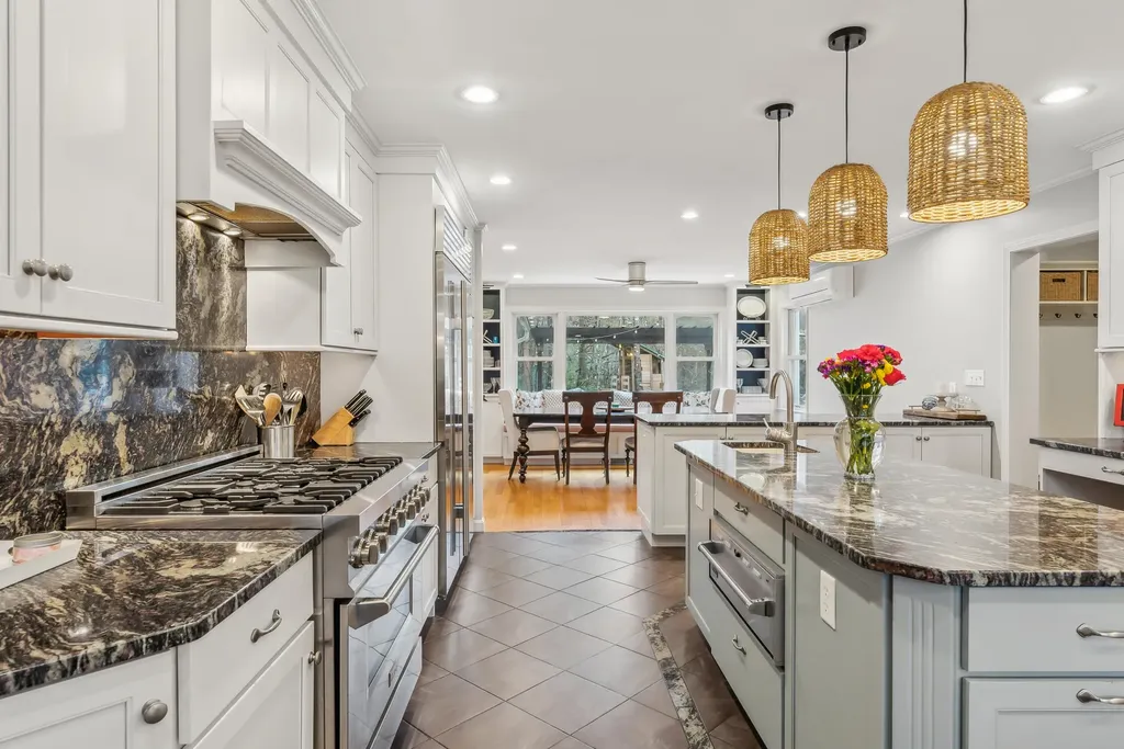 28 Ox Plow Lane Kennebunkport ME 04046