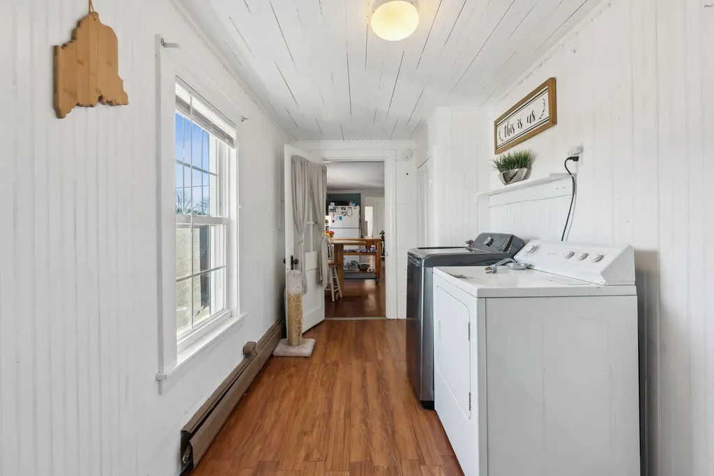 96 Pike Street Biddeford ME 04005