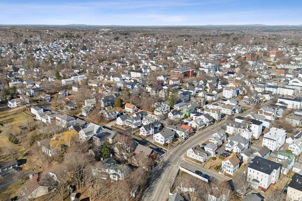 96 Pike Street Biddeford ME 04005
