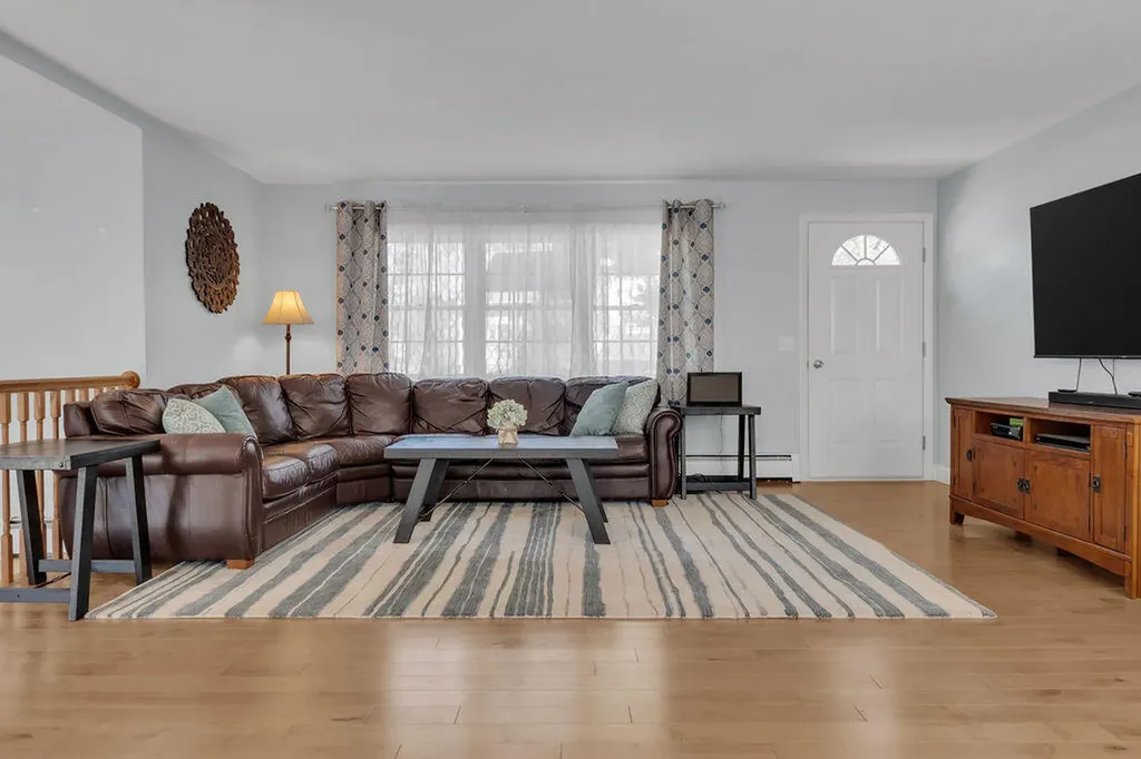 96 Alderwood Road Auburn ME 04210
