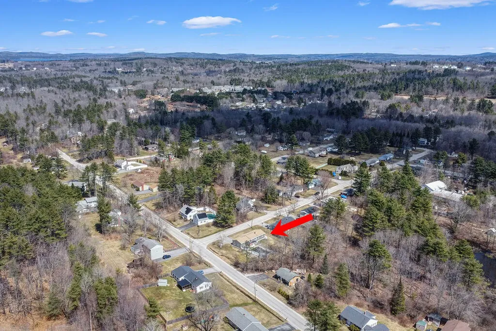 96 Alderwood Road Auburn ME 04210