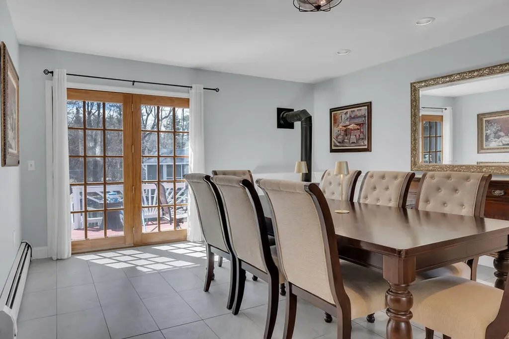 96 Alderwood Road Auburn ME 04210
