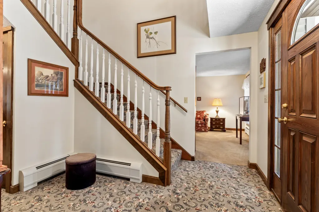 185 Rolling Hill Drive Naples ME 04055