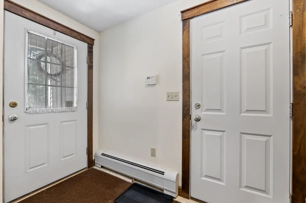 185 Rolling Hill Drive Naples ME 04055