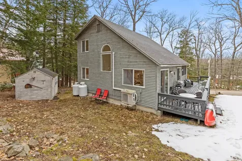 6 Deer Lane Bridgton ME 04009