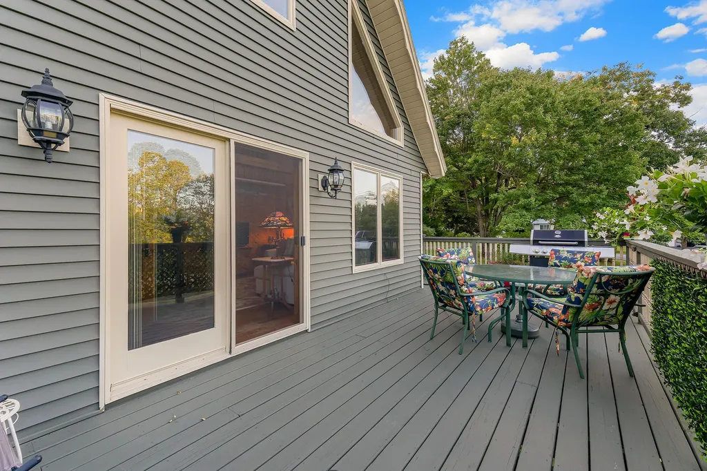 252 General Turner Hill Road Turner ME 04282