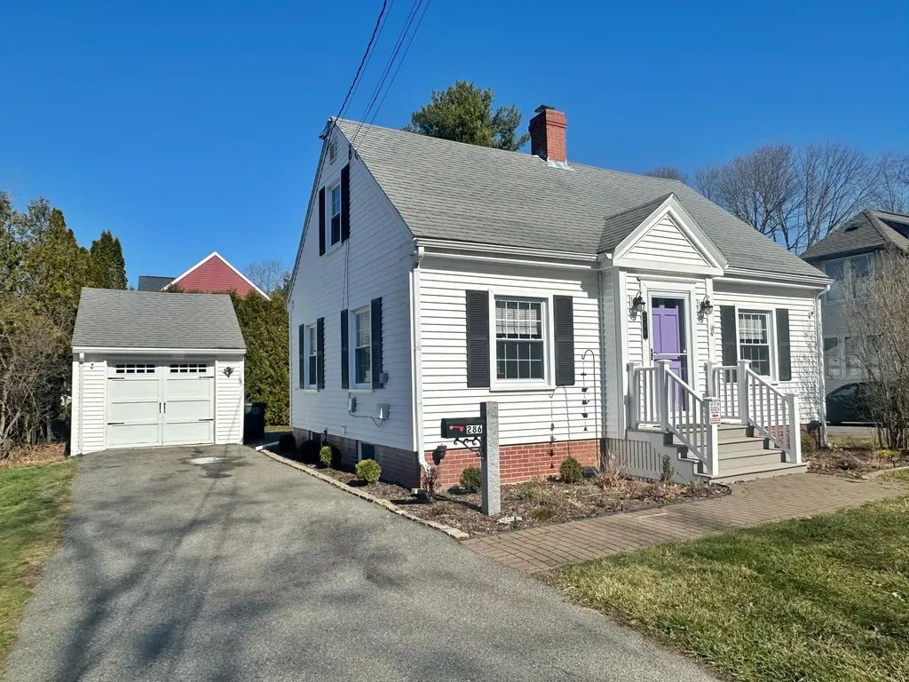 286 Bridge Street Westbrook ME 04092