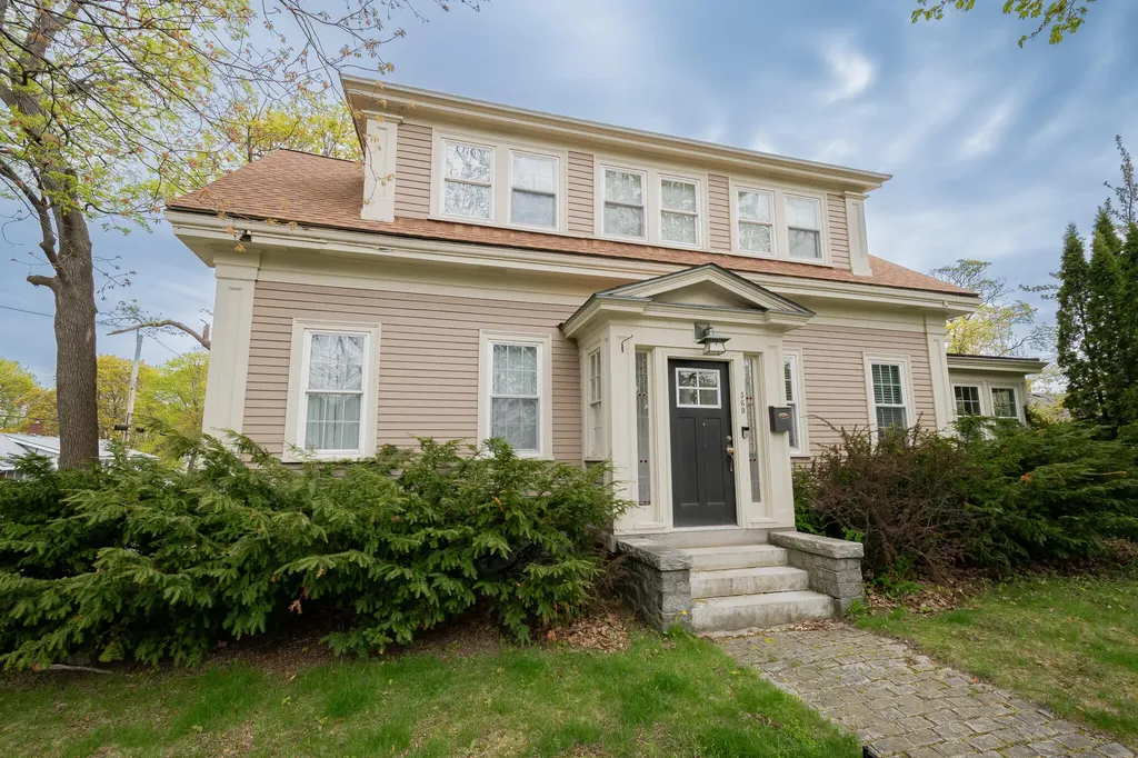 369 Ohio Street Bangor ME 04401