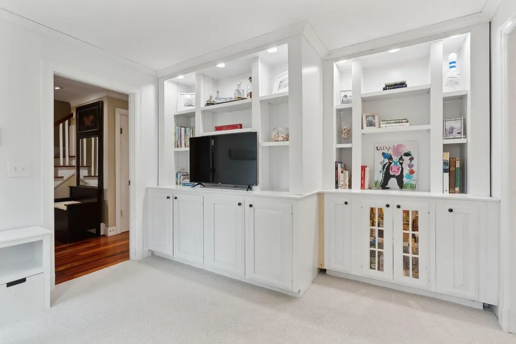 314 Cousins Street Yarmouth ME 04096