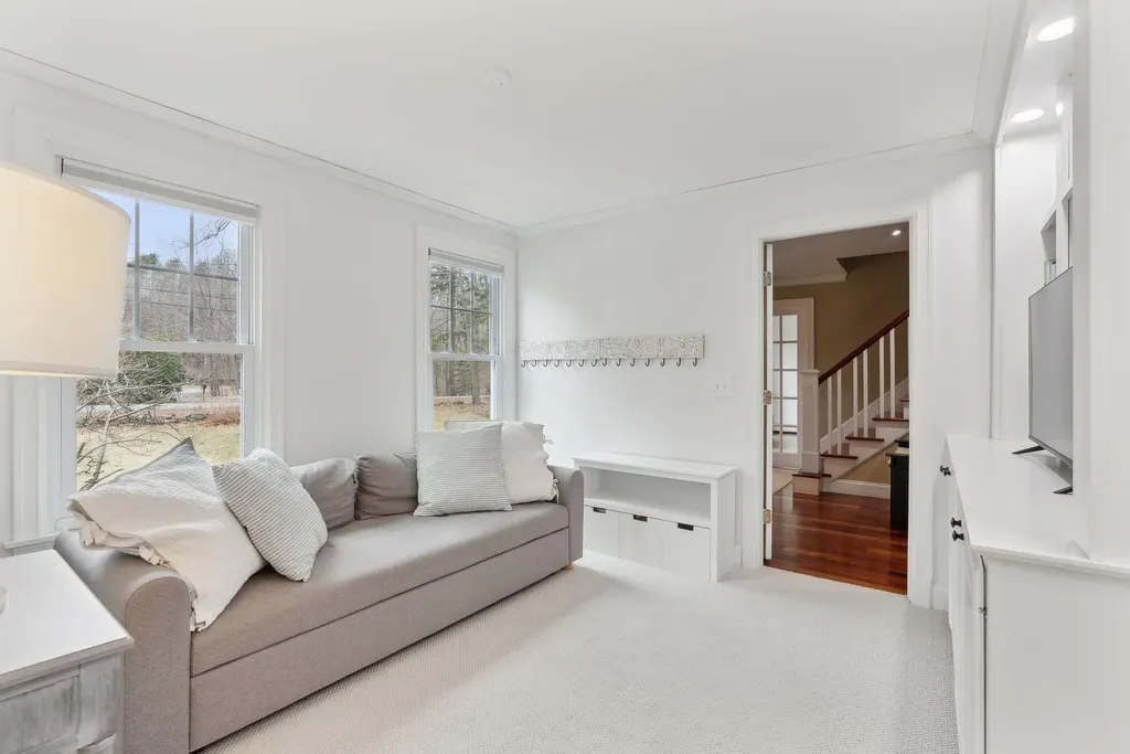 314 Cousins Street Yarmouth ME 04096