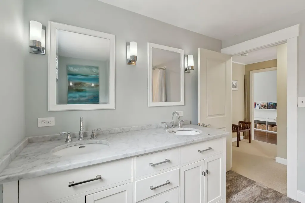 314 Cousins Street Yarmouth ME 04096
