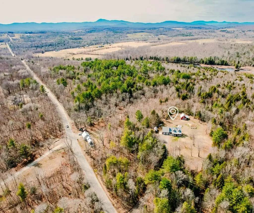 129 Bailey Hill Road New Sharon ME 04955