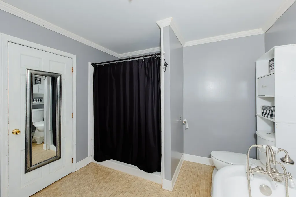 129 Bailey Hill Road New Sharon ME 04955