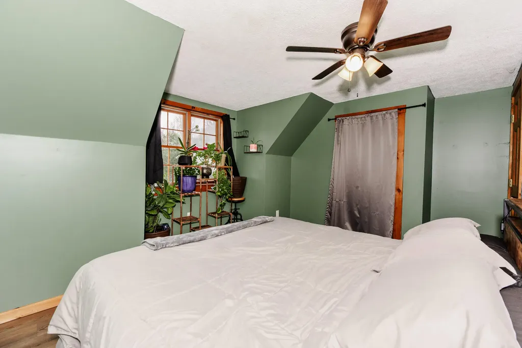 129 Bailey Hill Road New Sharon ME 04955