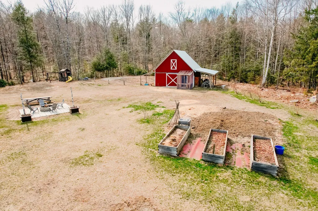 129 Bailey Hill Road New Sharon ME 04955