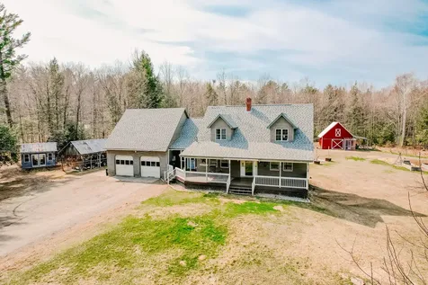 129 Bailey Hill Road New Sharon ME 04955