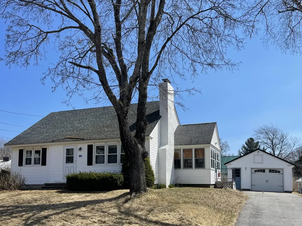 30 Winter Street Millinocket ME 04462