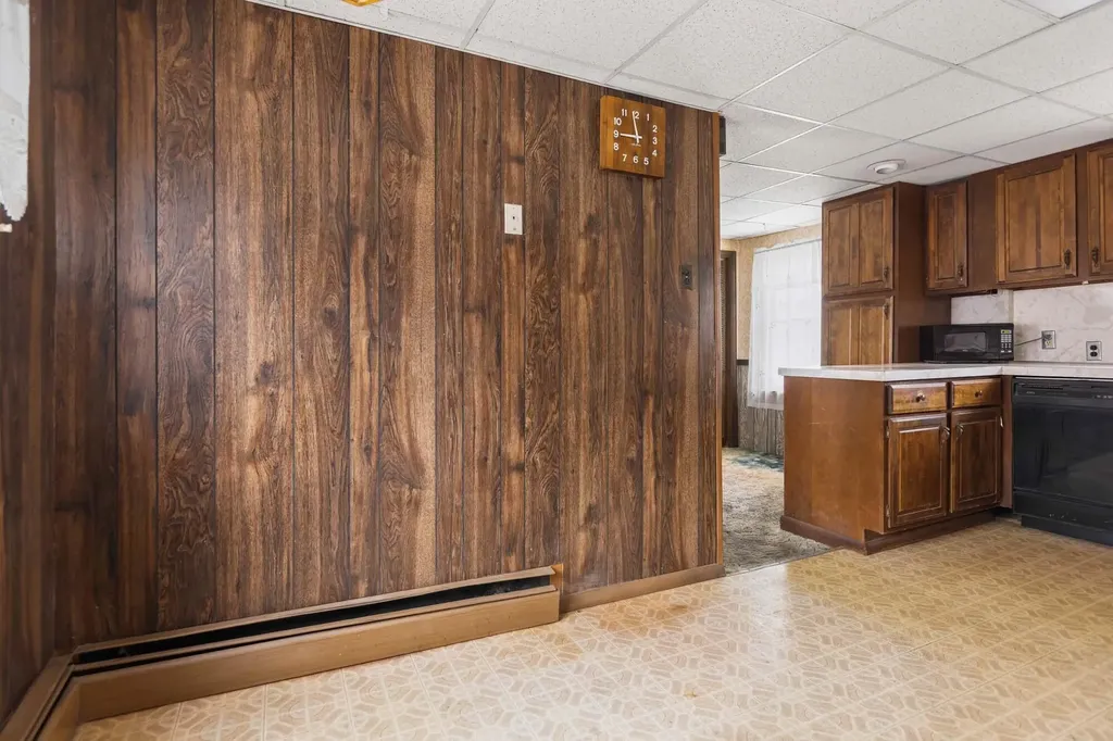 144 Sawyer Street South Portland ME 04106