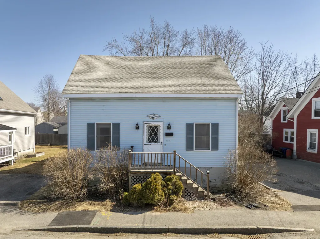 144 Sawyer Street South Portland ME 04106