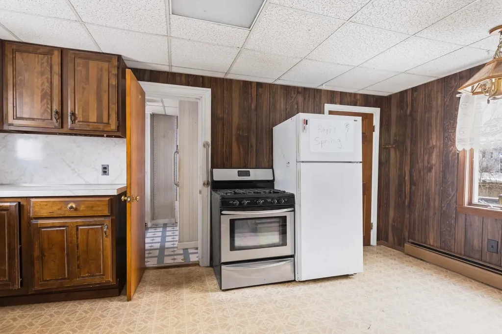 144 Sawyer Street South Portland ME 04106
