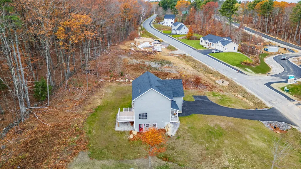 31 Woodbrey Lane Standish ME 04084