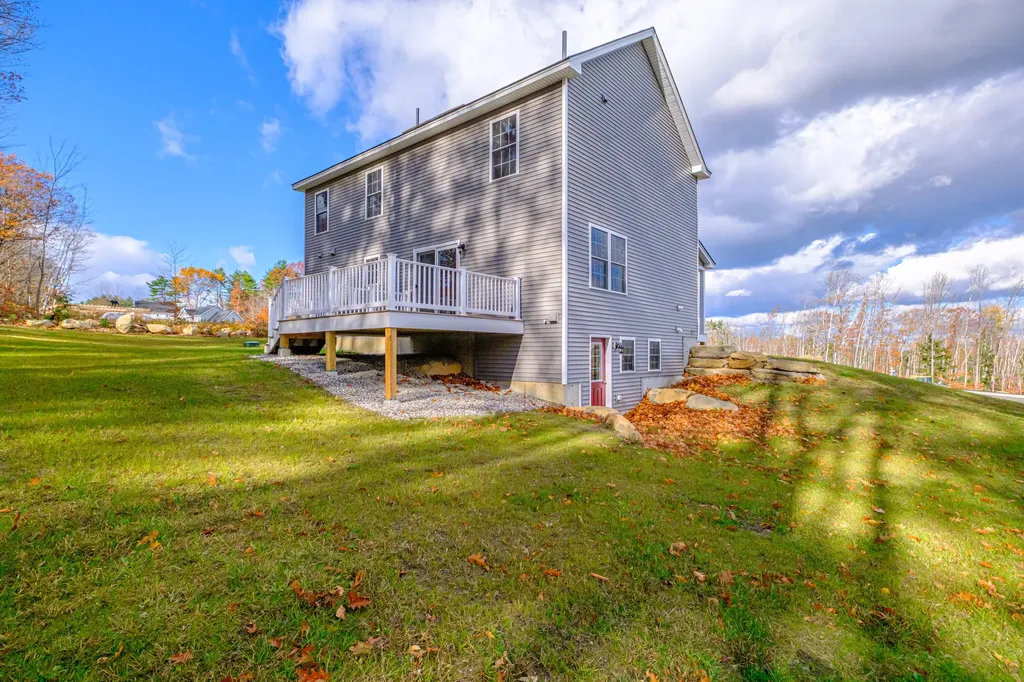 31 Woodbrey Lane Standish ME 04084