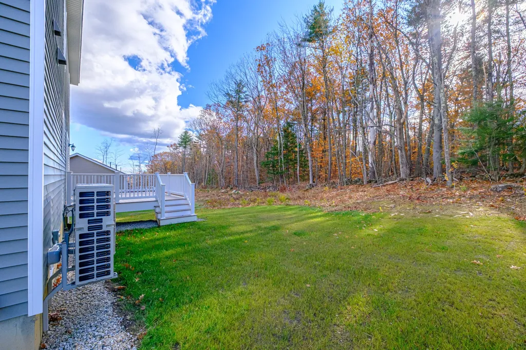 31 Woodbrey Lane Standish ME 04084