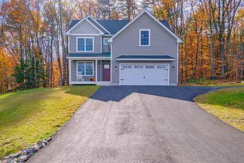 31 Woodbrey Lane Standish ME 04084