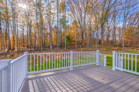 31 Woodbrey Lane Standish ME 04084
