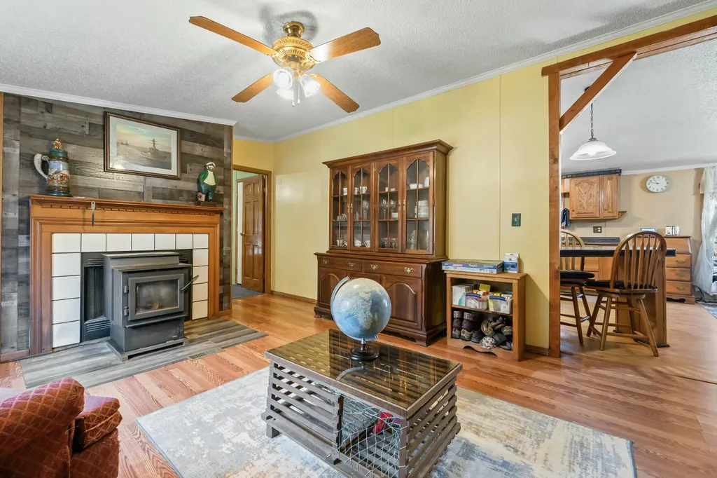 77 Birchmere Lane Harpswell ME 04079